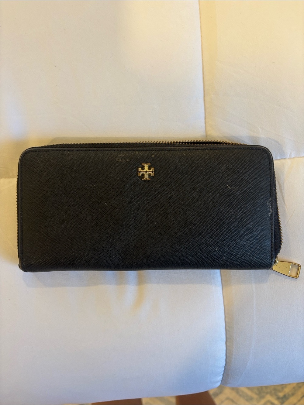 Tory Burch Black Continental Zip Wallet with Gold Logo